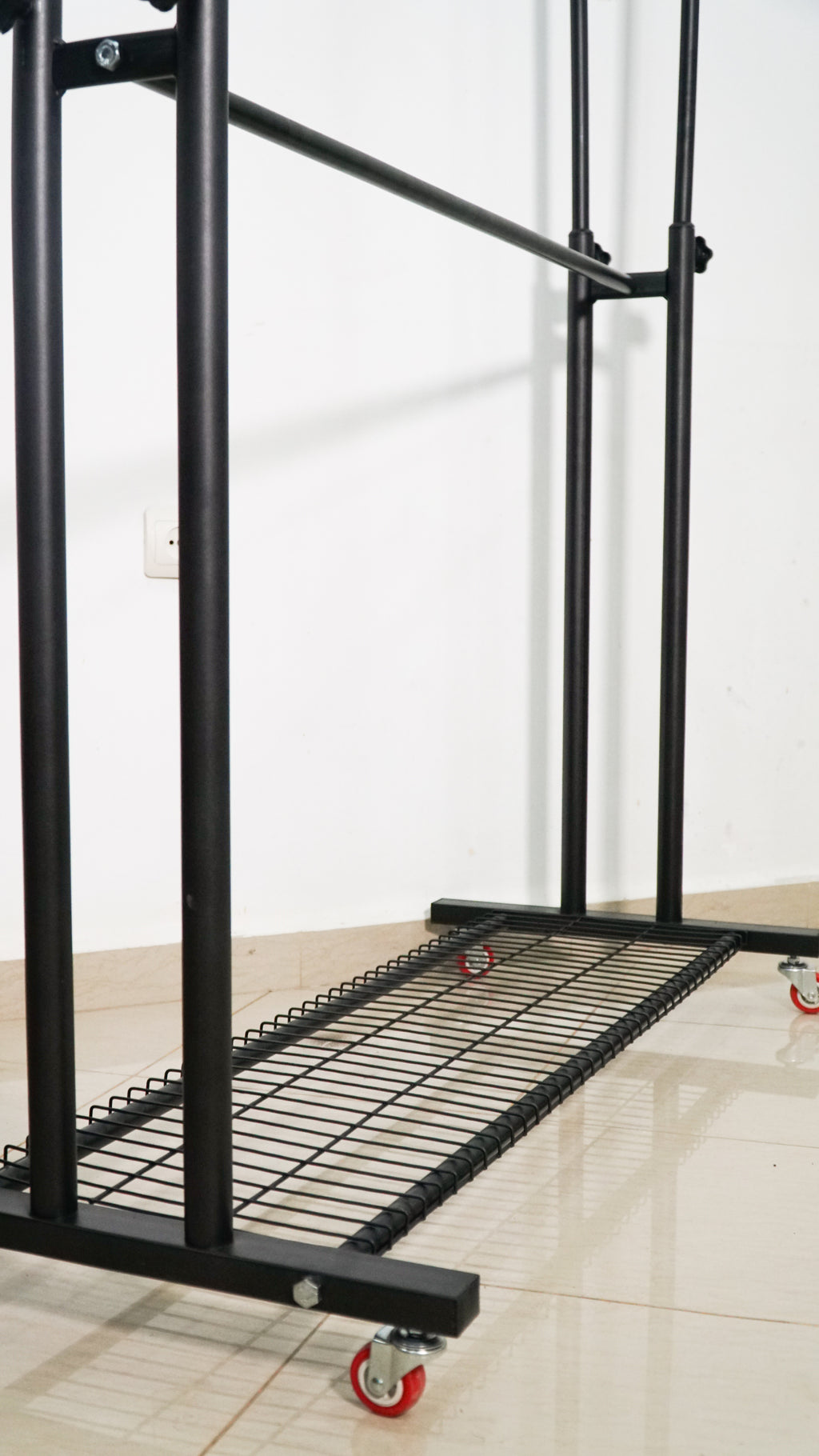 Sarraya Pro — Penderie Métallique Double Barre Noire | Extensible 200cm